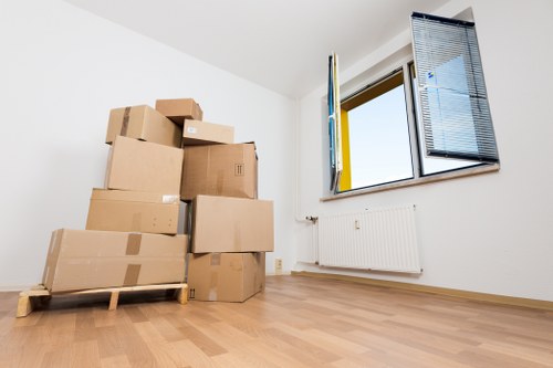Flexible moving support for furniture and boxes in Aldborough Hatch