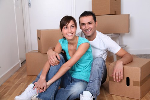 Careful moving service for flats and houses in Aldboroughhatch